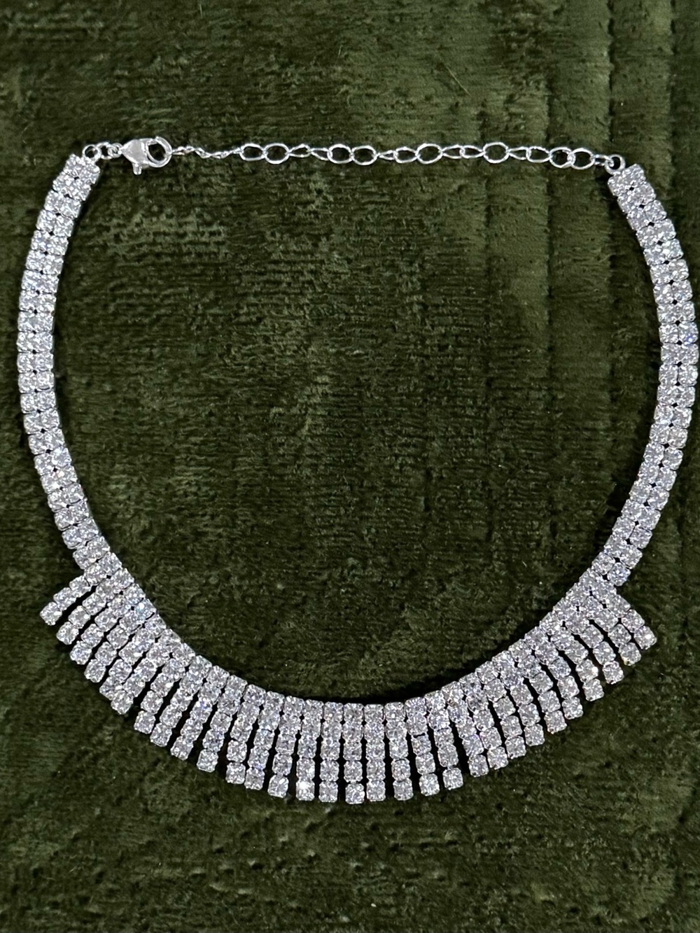 Delightful Silver Crystal Fringe Choker Necklace - Feel Like a Princess!!